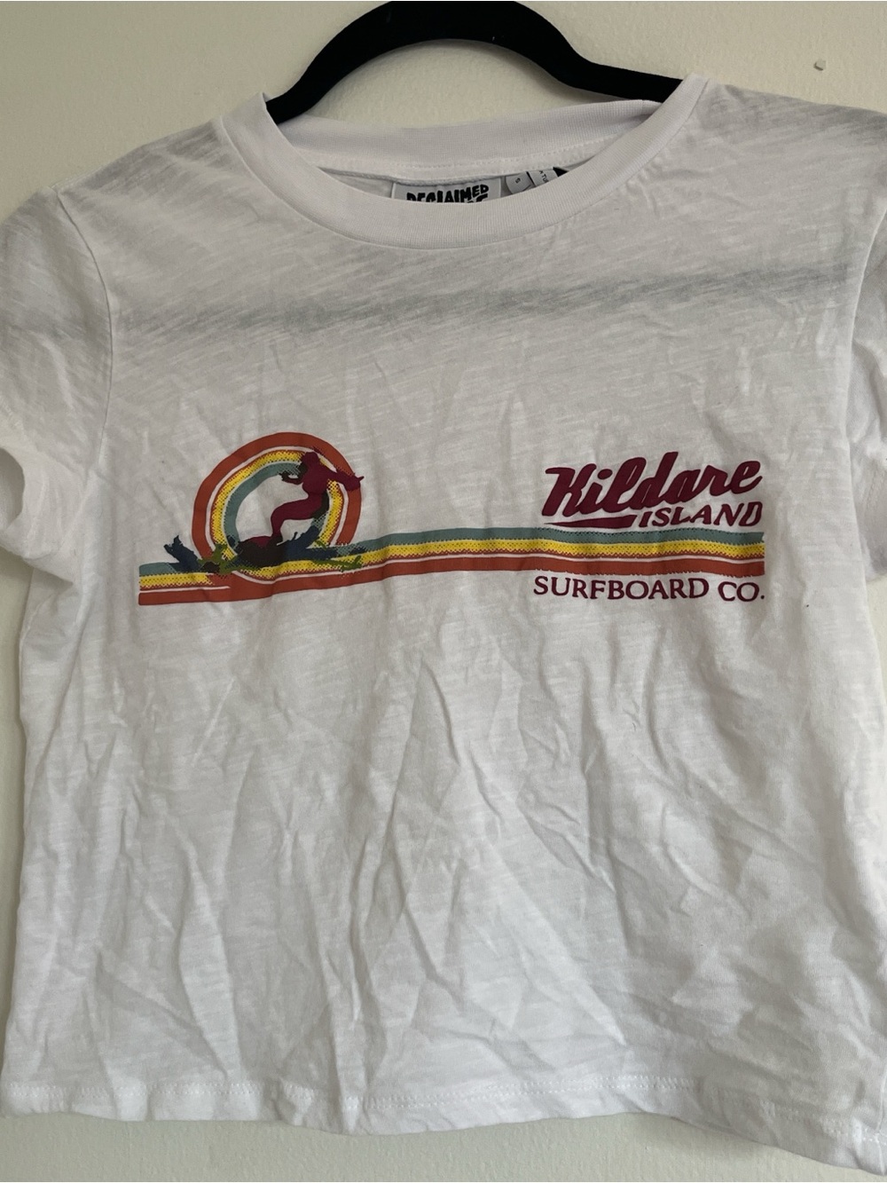 Reclaimed Vintage 100% Cotton White Graphic Tee with Retro Surf Stripe